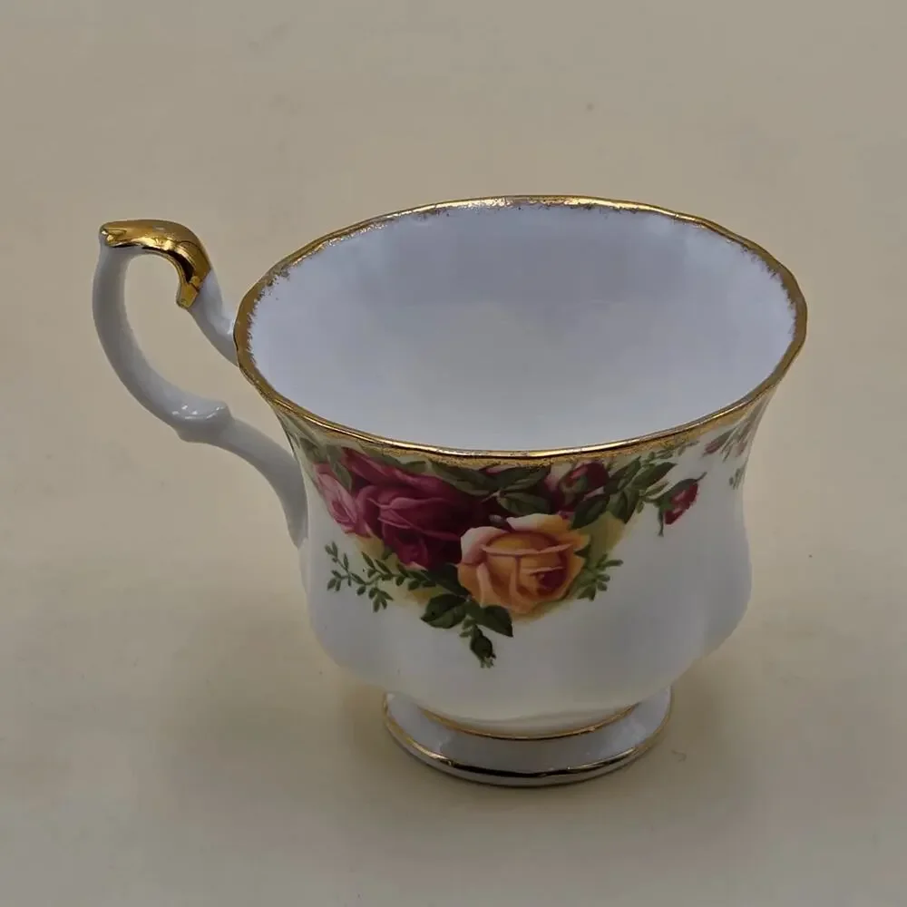 Royal Albert Old Country Roses Demitasse Cup & Saucer Set Espresso England Small